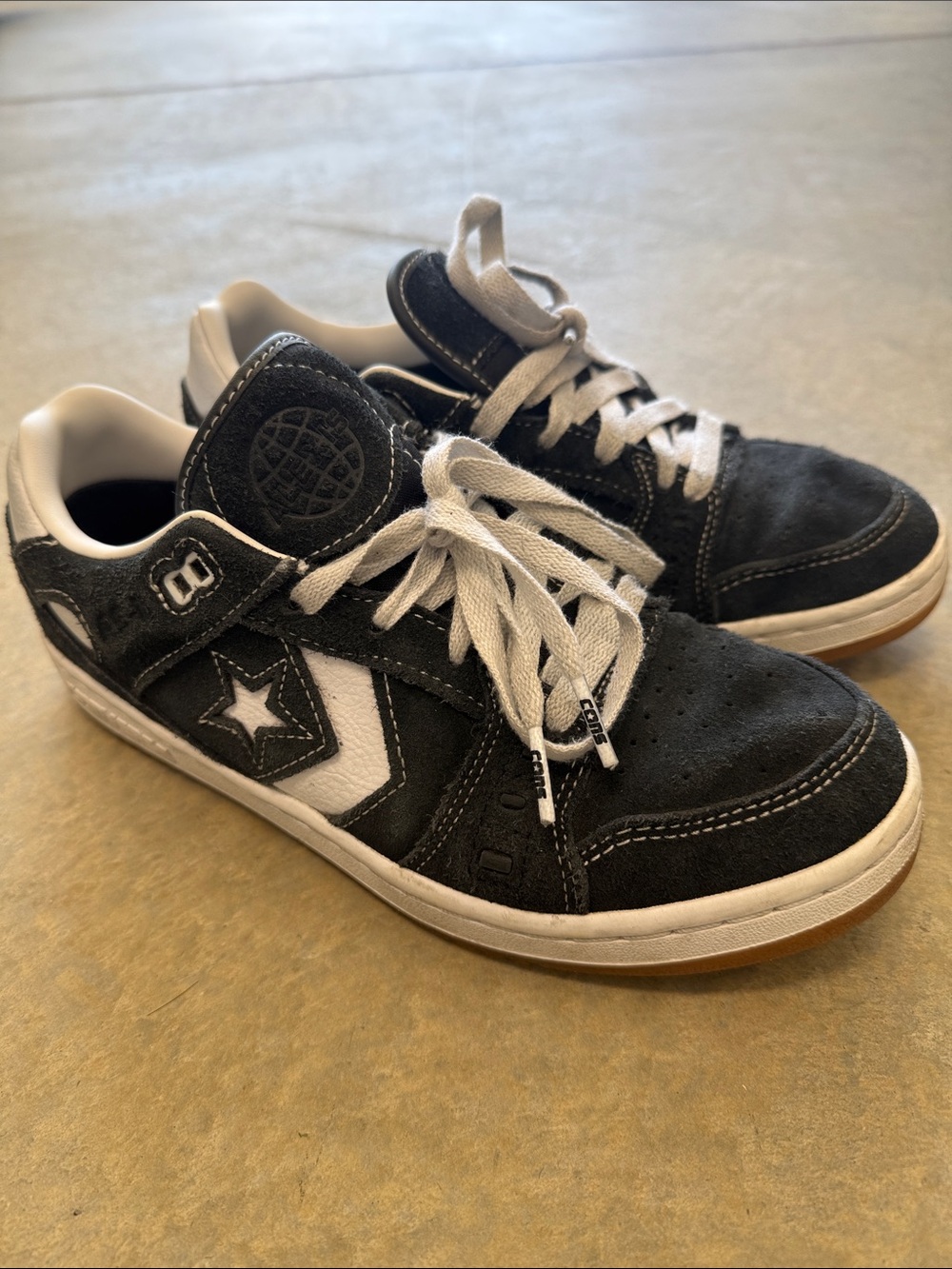 Converse Weapon Sk OX Black Suede Sneakers Black & White US 7.5 women